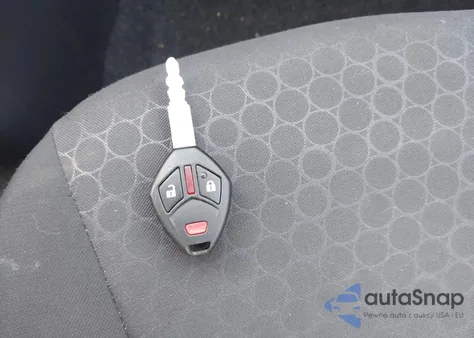 2015 Mitsubishi Mirage De/Rf z USA, uszkodzony, nr VIN ML32A3HJ0FH006348